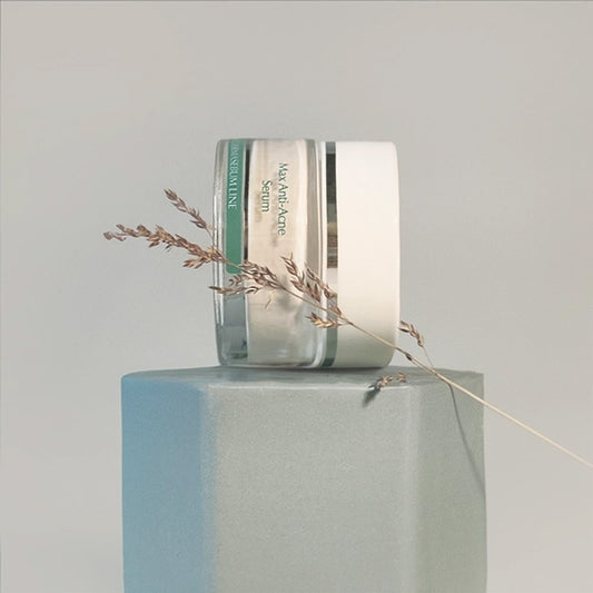 Targeted anti-blemish Clarena serum with Bakuchiol and Salicylic Acid, 15 ml